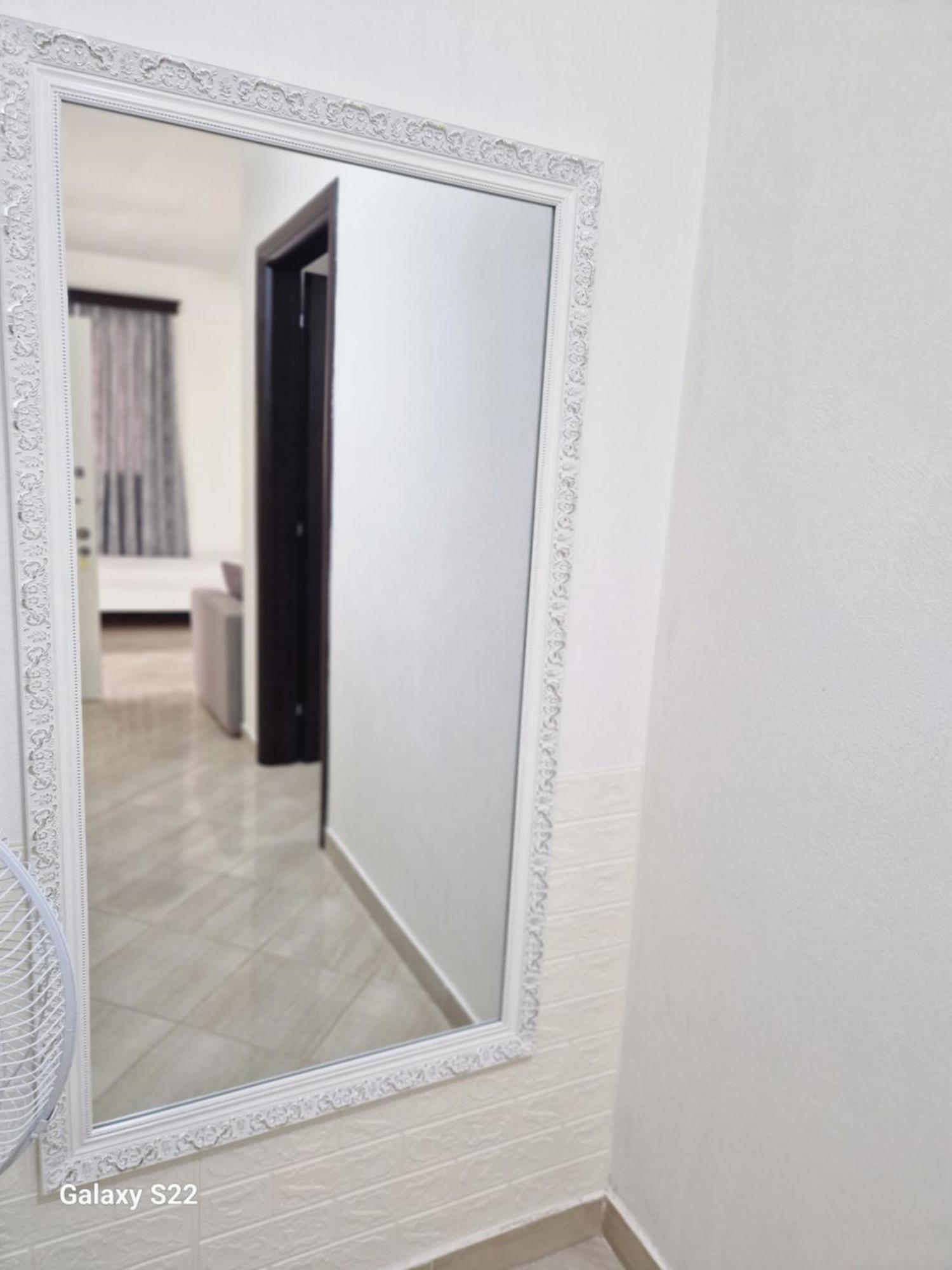 Sala Apartment'S Sarande Luaran gambar